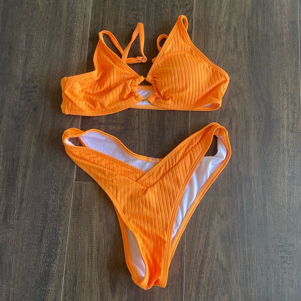 Great orange bathing suit